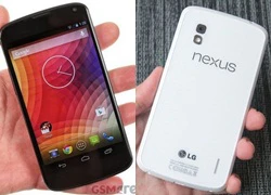 'Mở hộp' điện thoại Google Nexus 4 màu trắng