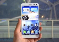 Smartphone 4 nhân Full HD 5,7 inch giá 10 triệu đồng