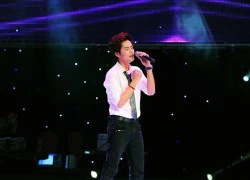 The Voice tập 1: Mr. Đàm nhận xét Minh Sang có lực hơn cả Bùi Anh Tuấn