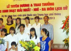 Vinh danh học sinh giỏi quốc gia môn lịch sử năm 2013