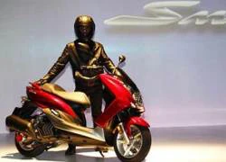 Yamaha SMAX 155 - đối thủ lớn của Honda PCX 150