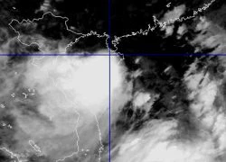 Bão số 2 áp sát vùng biển miền Bắc, đêm nay đi sâu vào đất liền