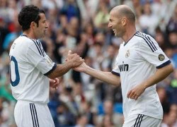 Bernabeu dậy sóng đón Zidane, Figo, Collina