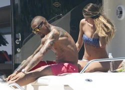 Boateng khoe hình xăm 'ngầu' bên bồ siêu mẫu