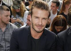 David Beckham bỏ đàn đúm, ở nhà trông con