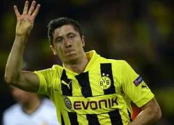 Dortmund cấm Lewandowski sang Bayern