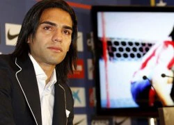 Falcao khóc ròng trong ngày chia tay Atletico