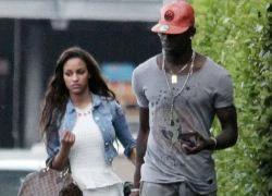 Mario Balotelli &#8216;yêu lại từ đầu&#8217;