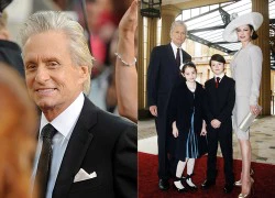 Michael Douglas lúng túng phủ nhận bị ung thư vì sex