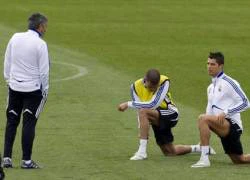 Mourinho &#8220;nói xấu&#8221; Ronaldo &#038; Pepe