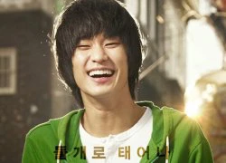 Phim mới của Kim Soo Hyun vượt mặt The Thieves, Iron Man 3