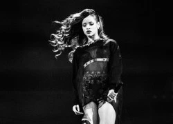 Rihanna bỏ túi album thứ 6 vượt mốc 1 triệu bản