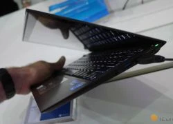 Sony trình làng Vaio Pro 11, nặng chưa tới 1 kg