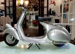 Xe Vespa thế hệ đầu tiên bất ngờ xuất hiện tại Hà Nội