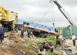 Bất an đường ngang, ngổn ngang cứu hộ