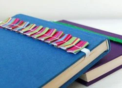 Bookmark từ dây ruy băng siêu dễ làm