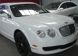 Cận cảnh quá trình đổi màu sơn cho xế sang Bentley ở VN