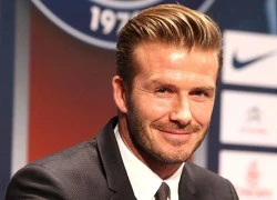 Chuyện lạ: Beckham "học" đọc sách cùng con gái Harper Seven