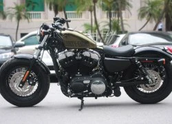 Dạo phố cùng Harley-Davidson Forty-Eight màu độc tại Hà Nội