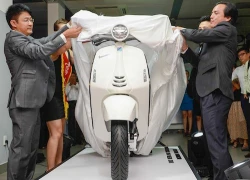 Giá ngất ngưởng, Vespa 946 vẫn được dân chơi Sài Gòn đặt mua