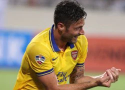 Giroud mừng bàn thắng bằng điệu ru con