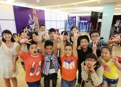 Hậu trường nhí nhố của các thí sinh "The Voice Kids 2013"