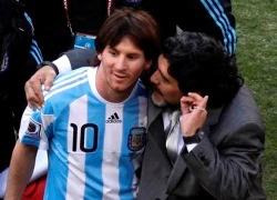 Maradona "tư vấn" cho Messi: Chơi bài... cùn