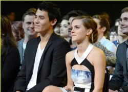 Rộ tin đồn Emma Watson sắp cưới bạn trai gốc Á