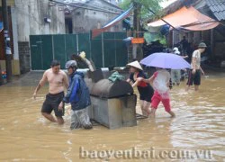 Sông Hồng dâng nước ngập lụt Yên Bái