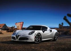 Alfa Romeo 4C &#8211; coupe mới đến từ Italy