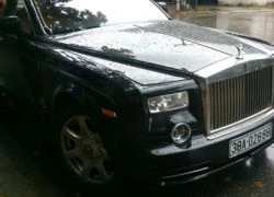 Ảnh chi tiết Rolls-Royce Phantom rồng của đại gia Hà Tĩnh