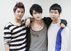 JYJ: Là đại sứ nhưng bị loại khỏi danh sách biểu diễn