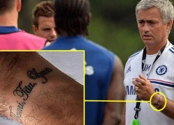 Mourinho lần đầu tiên xăm mình!