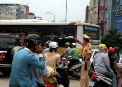 "Nhà báo không phải xin phép CSGT khi tác nghiệp"