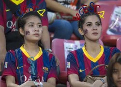 Nữ CĐV Thái Lan xinh đẹp xem Neymar - Messi thi đấu