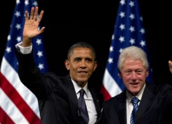 Obama tặng huân chương cho Clinton