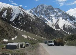 Qua cung đường tơ lụa ở Kyrgyzstan