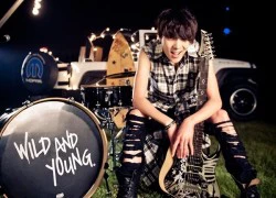 Tân binh YG tung MV Rock "đẹp miễn chê"