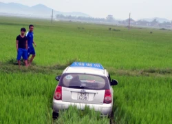 Taxi "cày ruộng"