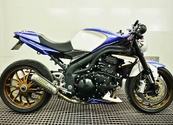 Triumph Speed Triple 1050 màu lạ