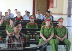 15 năm tù cho nguyên trưởng phòng ngân hàng tham ô tài sản