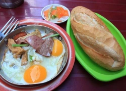 3 cửa hàng bánh mì lâu năm ở Sài Gòn