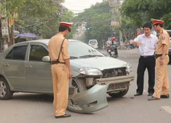 Ba bộ đồng tình... phạt xe không chính chủ!