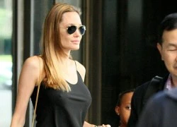 Brad Pitt ghen tị và ngưỡng mộ Angelina Jolie