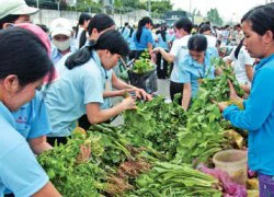 Chưa chắc người lao động được hưởng lợi khi tăng lương tối thiểu