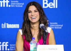 Con trai Sandra Bullock thích ở cạnh George Clooney hơn mẹ