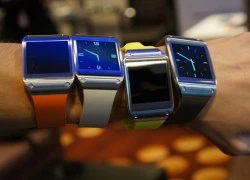 Đồng hồ Galaxy Gear chính hãng giá gần 7 triệu tại VN