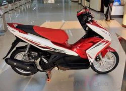 Honda Air Blade giảm giá 2,5 triệu đồng