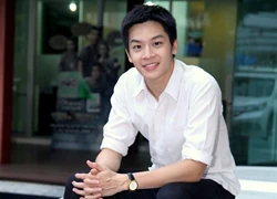 Hot boy Phu 'Tuổi nổi loạn' nói 'Anh yêu em' với fan Việt