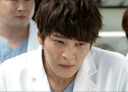 Joo Won cứu sống một cậu bé định tự tử